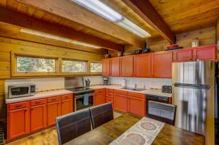 Classic McCall Lake House by Casago McCall - Donerightmanagement - McCall - 2