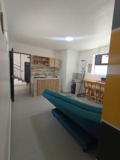 S21 COMODO APARTAMENTO EN LAURELES ESTADIo 2 HABT 2 BAÑOS - Medellín - 3