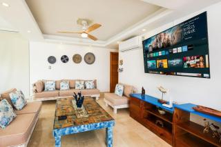 Upper-Level Penthouse, Beachfront Residence - Las Terrenas - 6