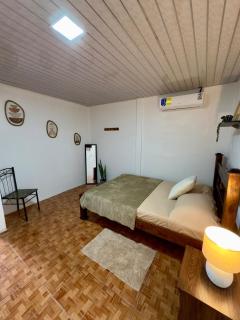 Mini apartment in downtown Limón with AC - Siquirres - 6