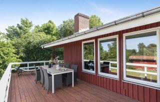 4 Bedroom Nice Home In Glesborg - 8