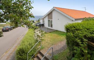 2 Bedroom Awesome Home In Gudhjem - Gudhjem - 2