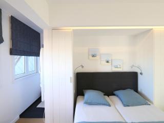 Apartment in Het Zoute with Sea Views - 3