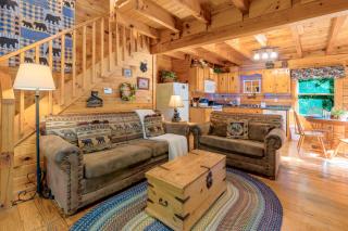 26 Bearfoot Landing Cabin - Gatlinburg - 1