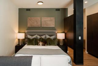 230 LakeLodge condo - 5