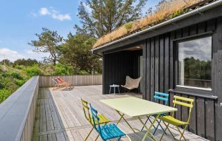 4 Bedroom Cozy Home In Saltum - 3