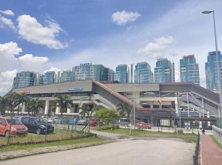 Apt 1-9pax Subang Jaya Pool & Gym 2mins LRT YSW Homes - Subang Jaya - 2