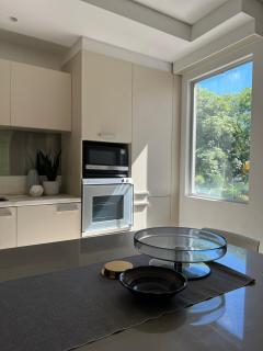 One Bedroom & Study in Surry Hills - 3