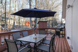 The Cozy Modern Cabin Near Lake & Pet-Friendly - 6