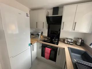 3 Bedroom New House Sleeps 5 with FREE Parking&WiFi -C - Longport - 7