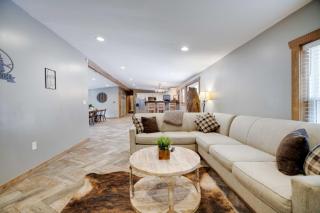 Rustic Retreat With Game Haven - Jonas - 2