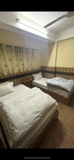 Hotel saujanya deluxe parbat - Kathmandu - 2