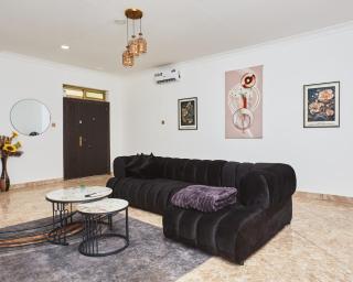 Spacious Sunny 1Bedroom with backup generator - Accra - 1