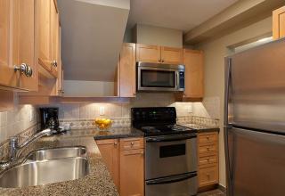 Glacier Lodge 340 by Outpost Whistler - Whistler - 9