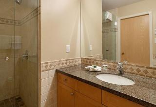 Glacier Lodge 340 by Outpost Whistler - Whistler - 1