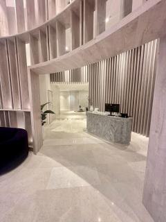 Queens wharf Elegant High-Rise Living - 4