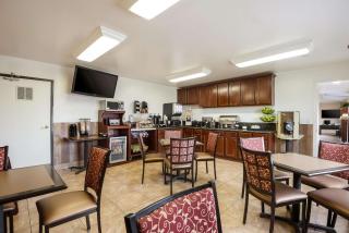 SureStay Hotel by Best Western Fernley - 4