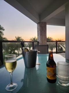 Ramada Suites By Wyndham Seafront Coral Coast - Korotogo - 4