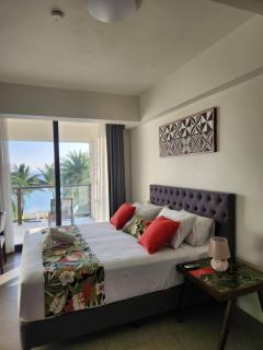 Ramada Suites By Wyndham Seafront Coral Coast - Korotogo - 9