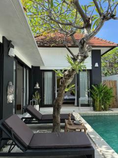 Villa en Pantai Kuta -3br with private pool - Legian - 0