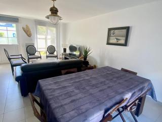 Maison rénovée proche du bourg avec terrasse et jardin - FR-1-813-26 - Groix - 4