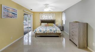 2590 Abbotsford Street - North Port - 4