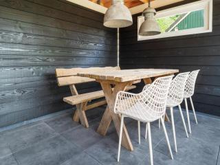 Holiday home in Overijssel with garden, cleaning included - Reutum - 8