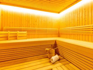 Chalet in Niedernsill near Ski Slopes, cleaning included - Niedernsill - 0