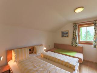 Chalet in Piesendorf near Ski Slopes, cleaning included - 4