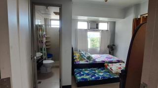 Comfy 2BR Condo for 4 in Araneta Center Cubao QC - Manila - 3