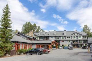 Whistler Corner Loft Next to lift with Amazing views! - Whistler - 7