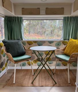 Castlemaine Gardens Vintage 60's Caravan - Castlemaine - 4