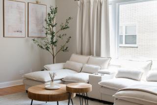2BR Near OHare and Transit Newly Furnished Modern - Chicago - 9