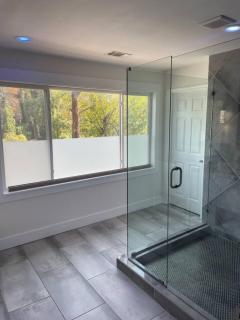 Top Floor - Atlanta Beltline Adjacent Apartment - 7