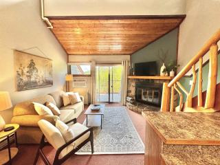 The Oak Cottage Ski in out Pool Hot Tub Views of Lutsen Mtn - Lutsen - 8