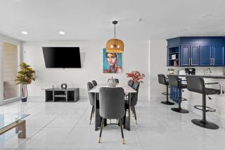 Ground Floor Gem Bahia Mar - 7