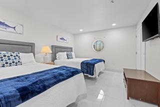 Ground Floor Gem Bahia Mar - 1