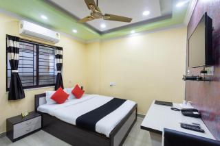 Hotel O Holiday - 1