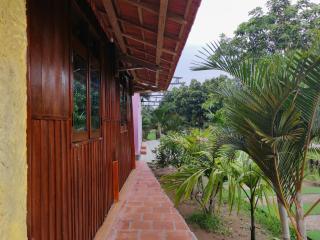 Rooster Mekong Resort - Cho Lach - 6