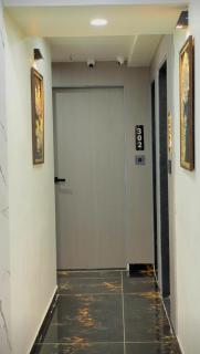 Hotel Skyland - Ahmedabad - 6