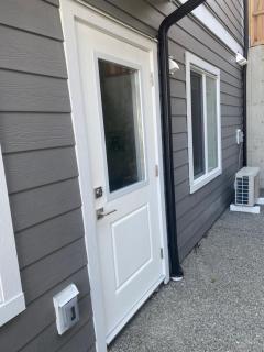 2 Bedrooms-Serene Stay - 3