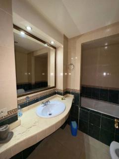 Amazing Apartment for Couple in Marina T12703GF - 1