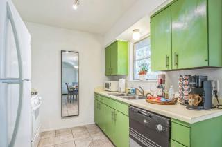 Barton Creek*Hospitals*Downtown*Airport - 5