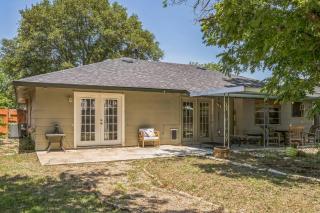 Barton Creek*Hospitals*Downtown*Airport - Austin - 5