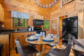 Serenity Escape - Sevierville - 2