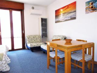 Lovely holiday home in Porto Santa Margherita with pool - Porto Santa Margherita di Caorle - 4
