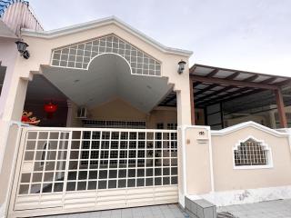 3BR Batu Pahat Setia Homestay Walk to AEON Big 6-8 pax by Ngio - 8