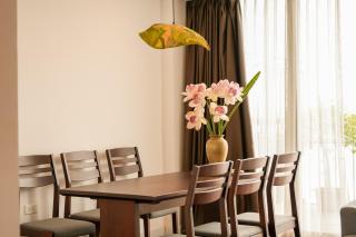 NINE HOUSING West Lake 136 Vu Mien - Hanoi - 1