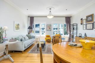 The Central Classic w Park Views & Parking - Auckland - 0