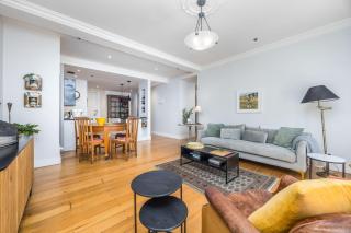 The Central Classic w Park Views & Parking - Auckland - 6